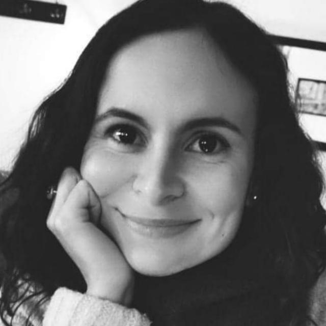 Laura MONDEGUER spécialiste en vente immobilière